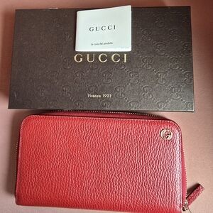Gucci Continental Wallet